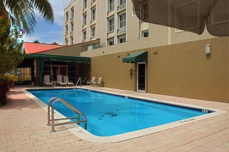 Hampton Inn & Suites Fort Lauderdale Airport Χόλιγουντ Εξωτερικό φωτογραφία