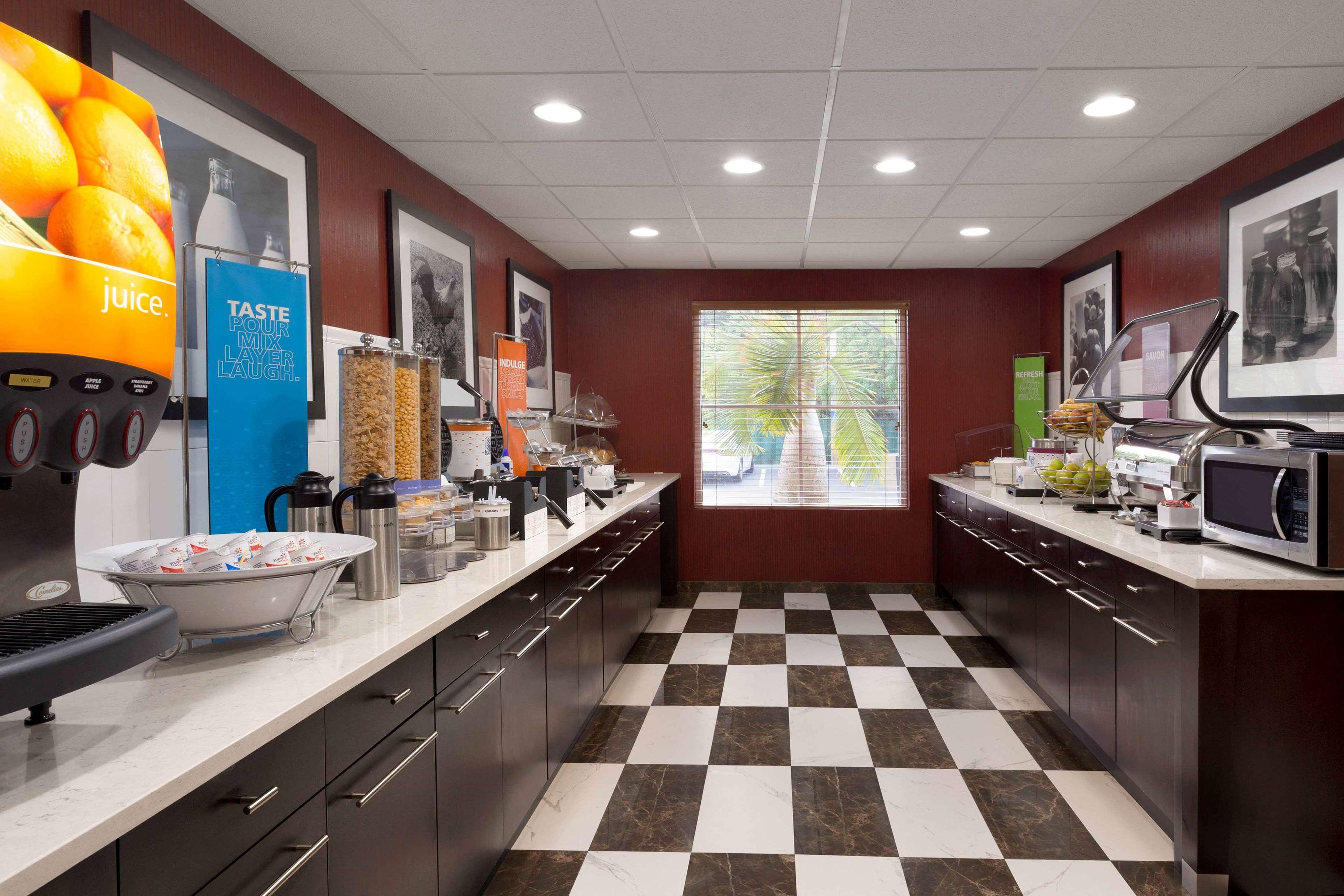 Hampton Inn & Suites Fort Lauderdale Airport Χόλιγουντ Εξωτερικό φωτογραφία