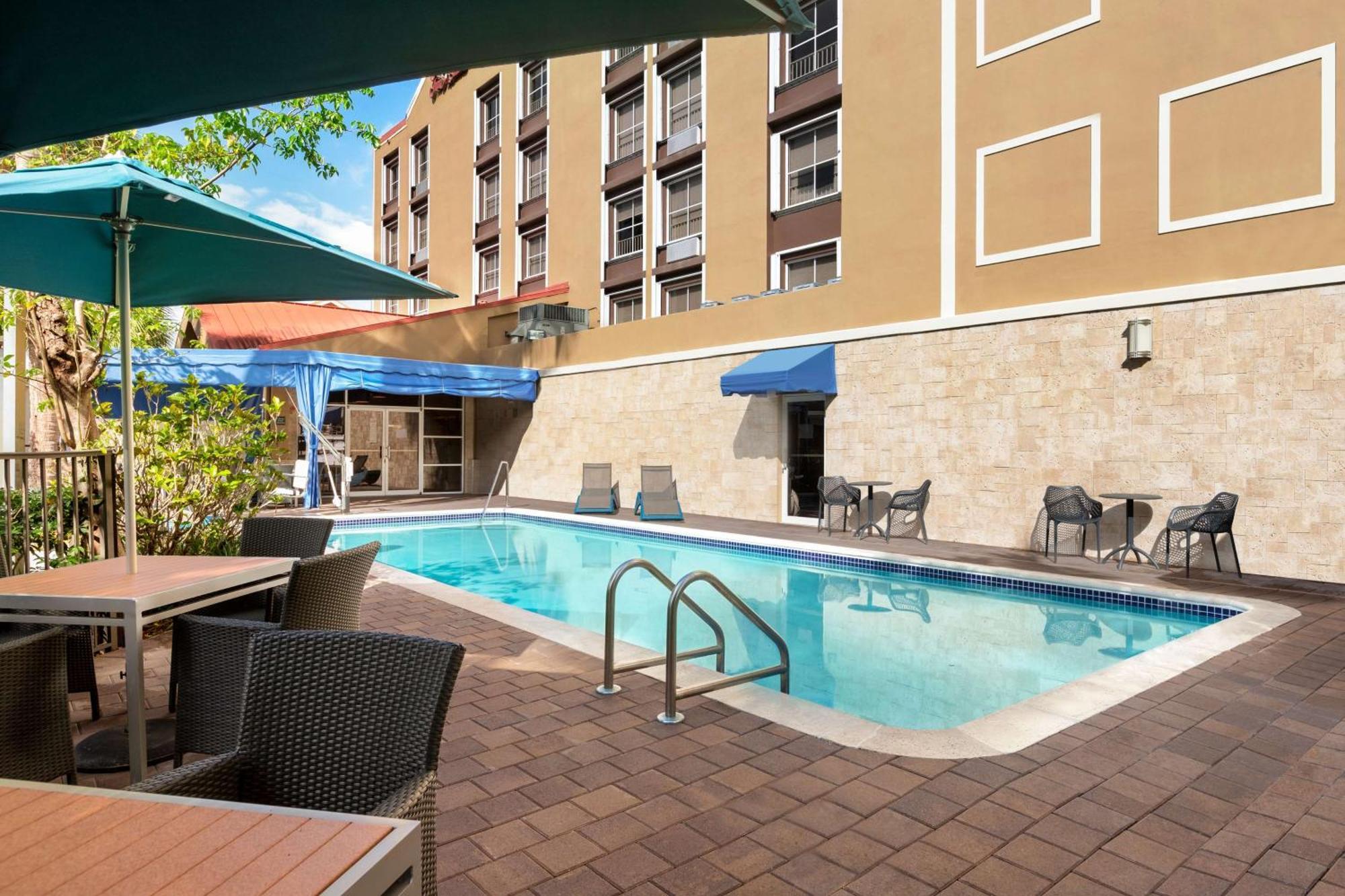 Hampton Inn & Suites Fort Lauderdale Airport Χόλιγουντ Εξωτερικό φωτογραφία